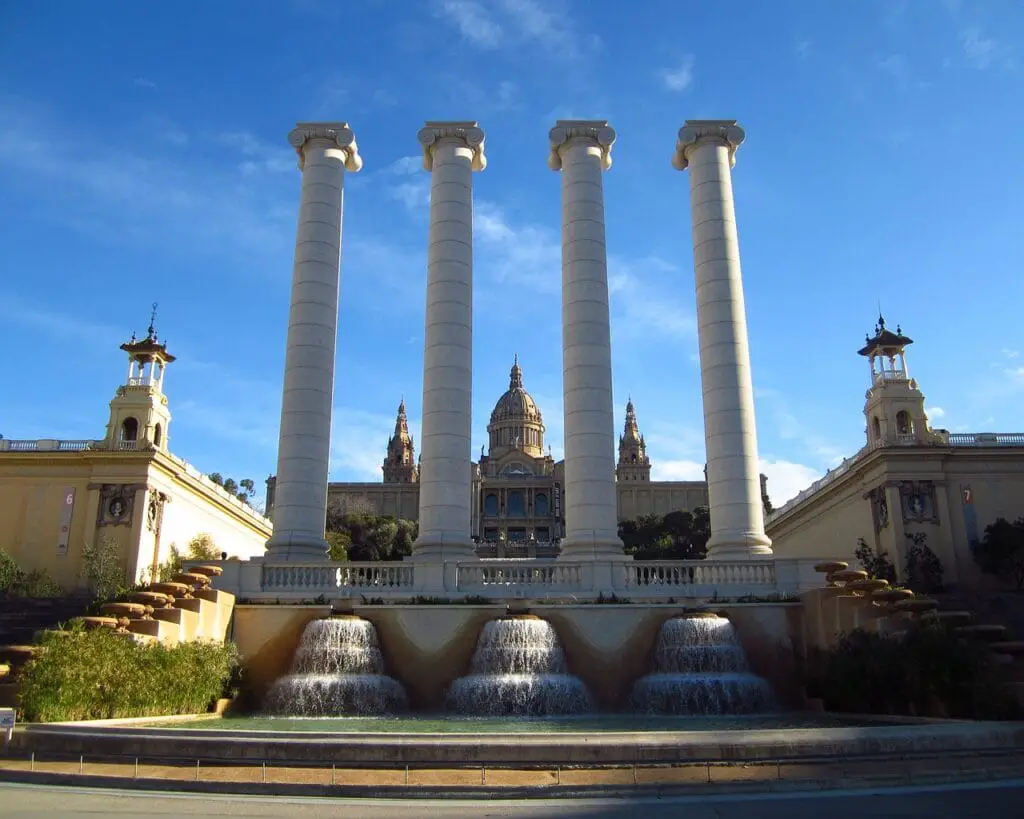 Unlock Barcelona in Just the Right Number of Days! 2 barcelona vacation duraction